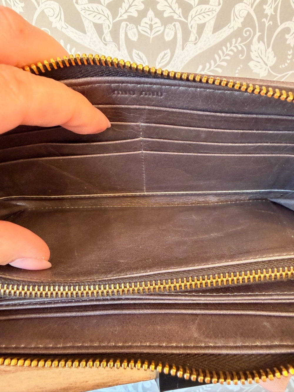 Miu Miu Matelassé Gathered Gray Leather Zip Long Wallet w/ Dustbag NWOT - Picture 13 of 17